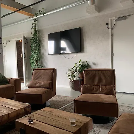 Meijnerswijk Free Parking, Electric Parking, Kitchen,living Room, Free Coffee Machine Aparthotel *