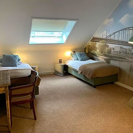 Aparthotel Meijnerswijk, Free Parking, Electric Parking, Kitchen,living Room, Free Coffee Machine Geen Jongeren Onder 25 Jr
