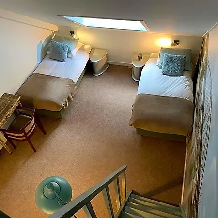 Meijnerswijk, Free Parking, Electric Parking, Kitchen,living Room, Free Coffee Machine Geen Jongeren Onder 25 Jr Aparthotel Arnhem