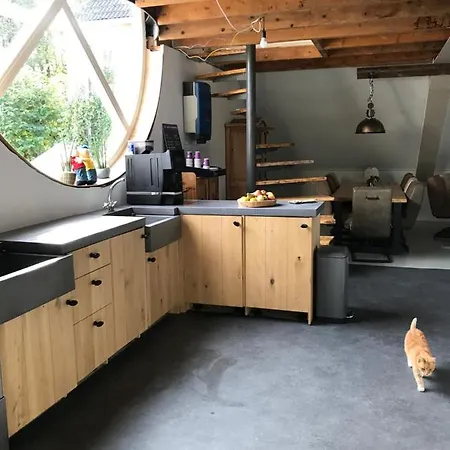 Aparthotel Meijnerswijk, Free Parking, Electric Parking, Kitchen,living Room, Free Coffee Machine Geen Jongeren Onder 25 Jr Arnhem