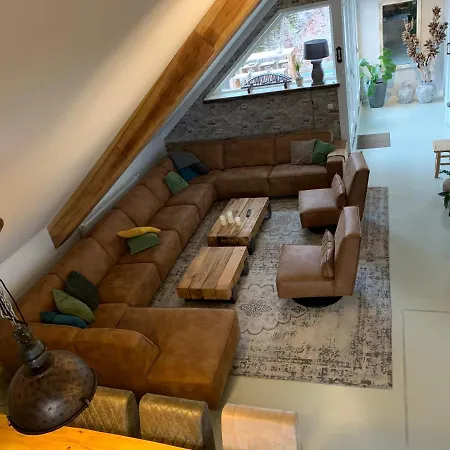 Meijnerswijk, Free Parking, Electric Parking, Kitchen,living Room, Free Coffee Machine Geen Jongeren Onder 25 Jr Aparthotel 4*