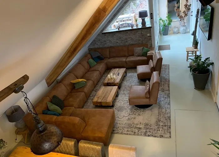 Meijnerswijk, Free Parking, Electric Parking, Kitchen,living Room, Free Coffee Machine Geen Jongeren Onder 25 Jr Apart Otel 4*