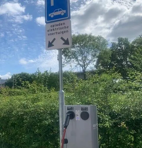 Meijnerswijk, Free Parking, Electric Parking, Kitchen,living Room, Free Coffee Machine Geen Jongeren Onder 25 Jr 4* ארנהיים